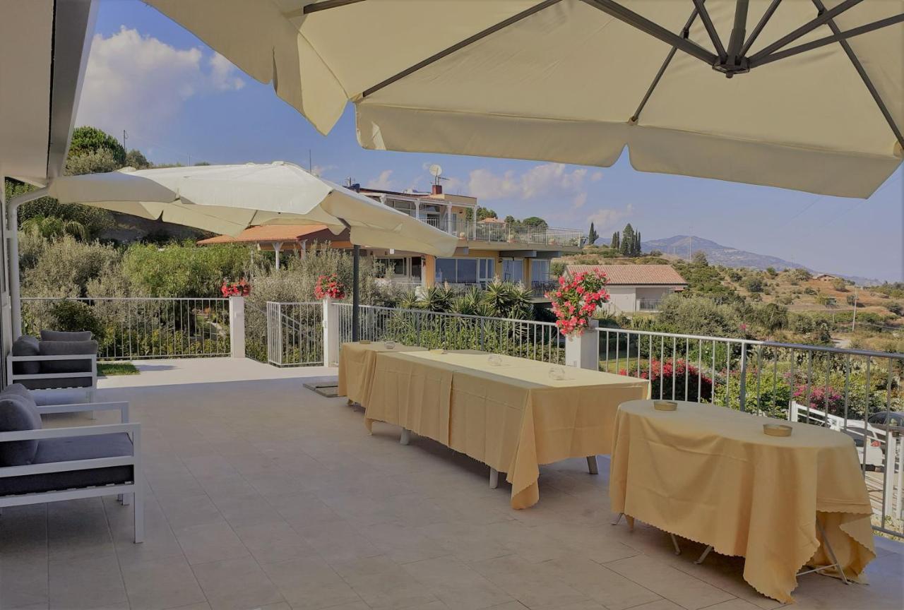 Villa Infinity ∞ Santa Teresa Di Riva Luaran gambar