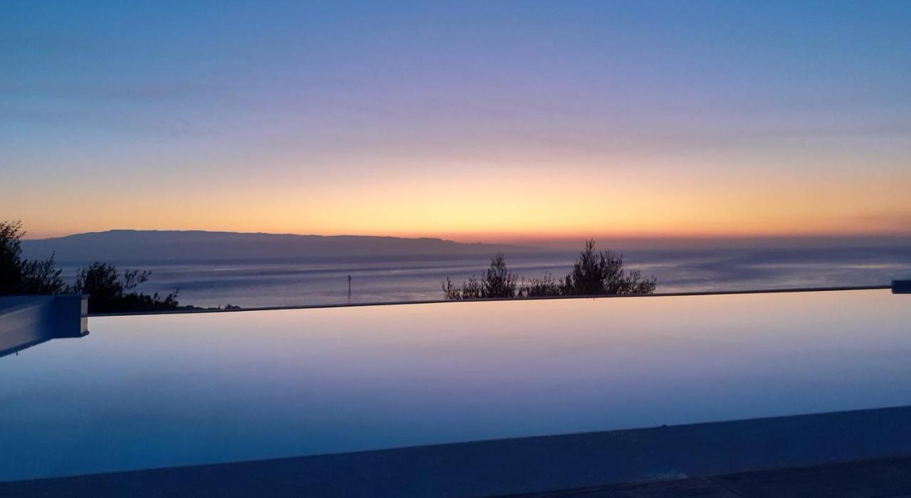 Villa Infinity ∞ Santa Teresa Di Riva Luaran gambar